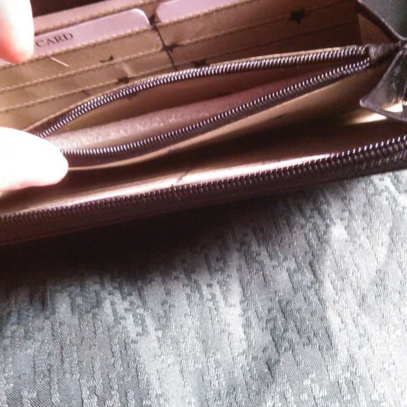 Owl Design Black Wallet - Picture 9 of 14